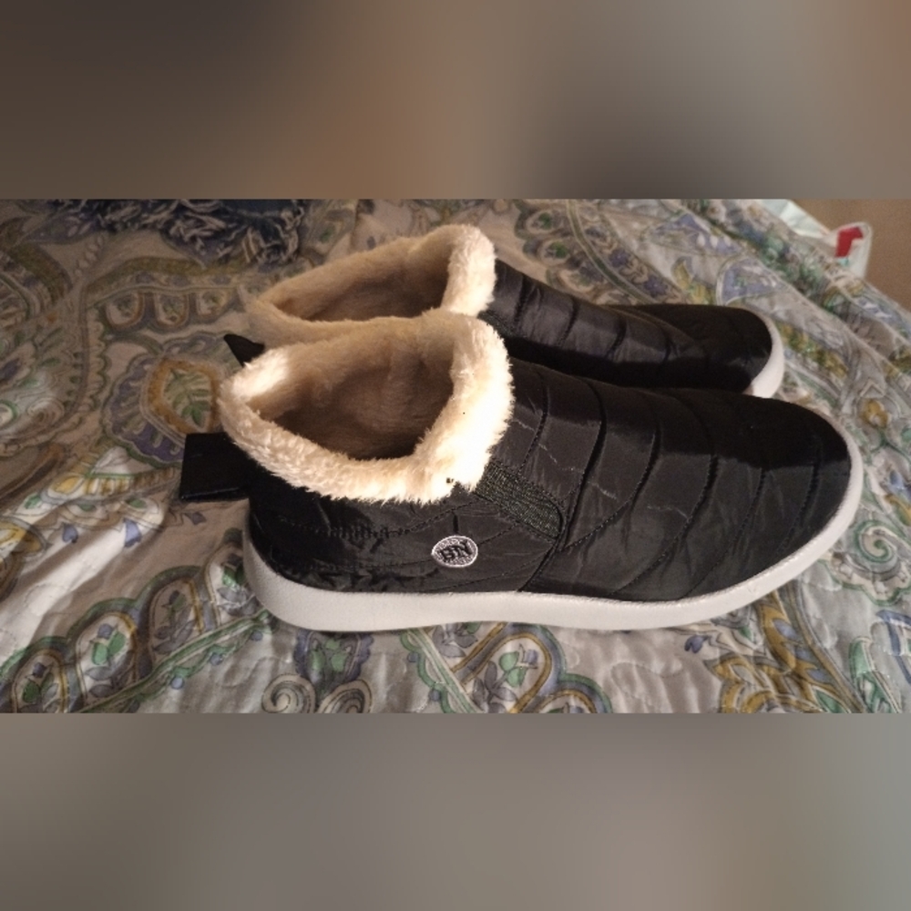 Men's Size 12 Brand New Winter Boots For Sale!!